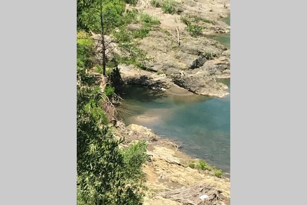 Alloggio U Sportegu Da E Monti A Giaia Badalucco Luaran gambar