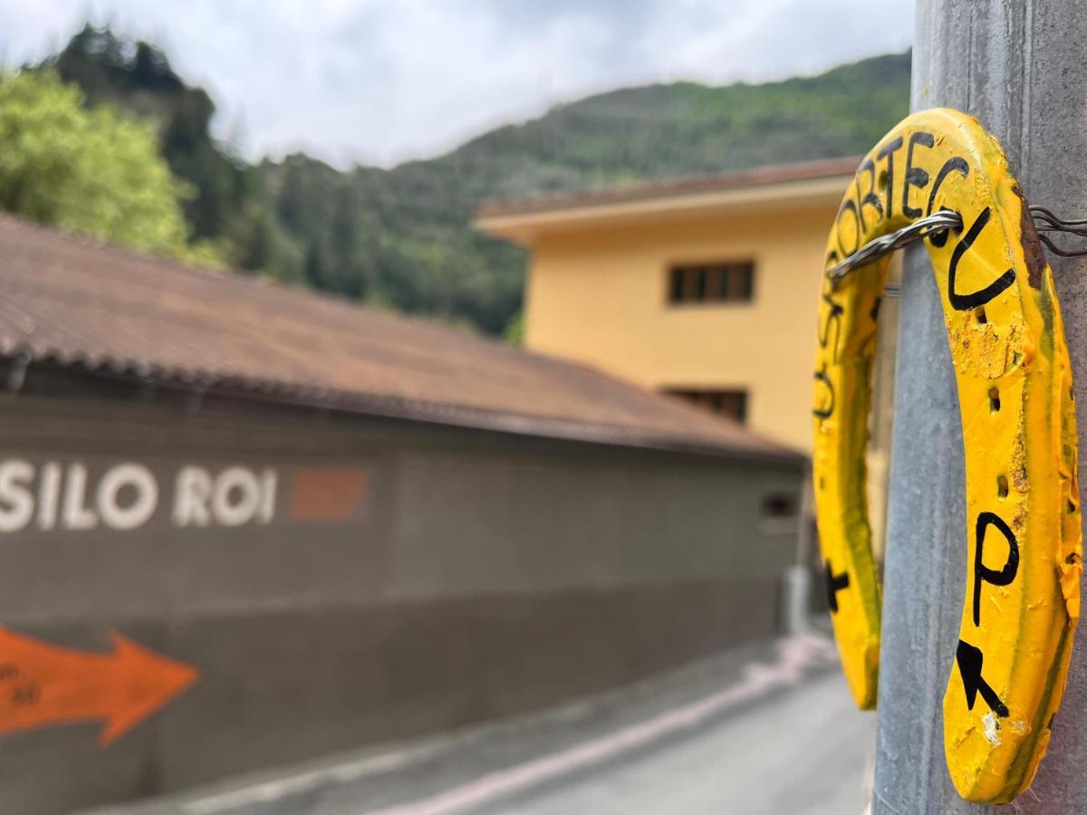 Alloggio U Sportegu Da E Monti A Giaia Badalucco Luaran gambar